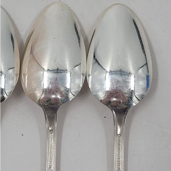 Rogers Brothers Silver Plate Eternally Yours Coquette 4 Teaspoons 2 - Picture 7 of 10